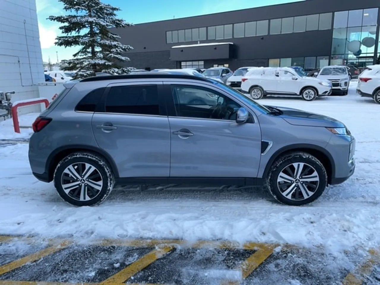 2021 Mitsubishi RVR GT-3