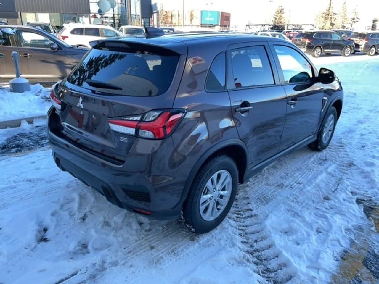 2021 Mitsubishi RVR GT-4