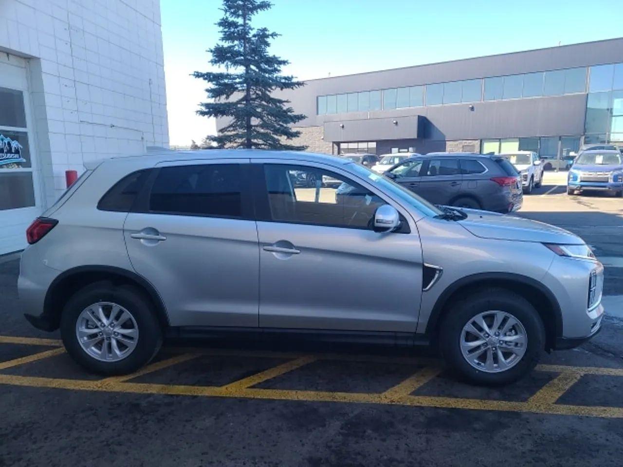 2021 Mitsubishi RVR GT-3