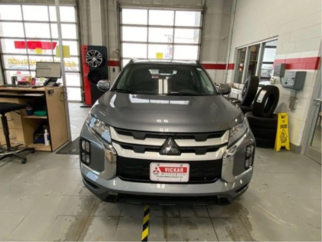 2021 Mitsubishi RVR GT-2