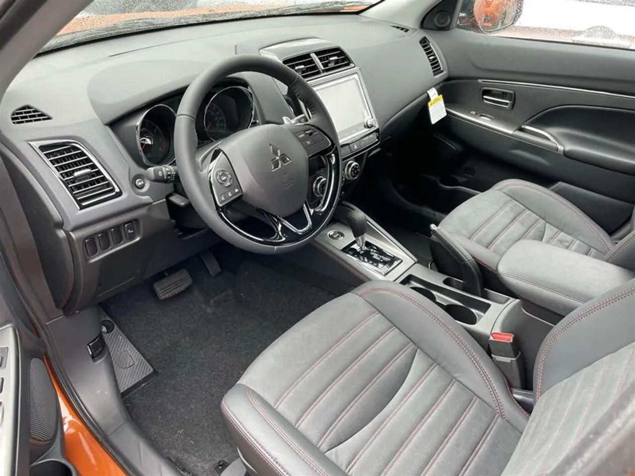 2021 Mitsubishi RVR GT-2