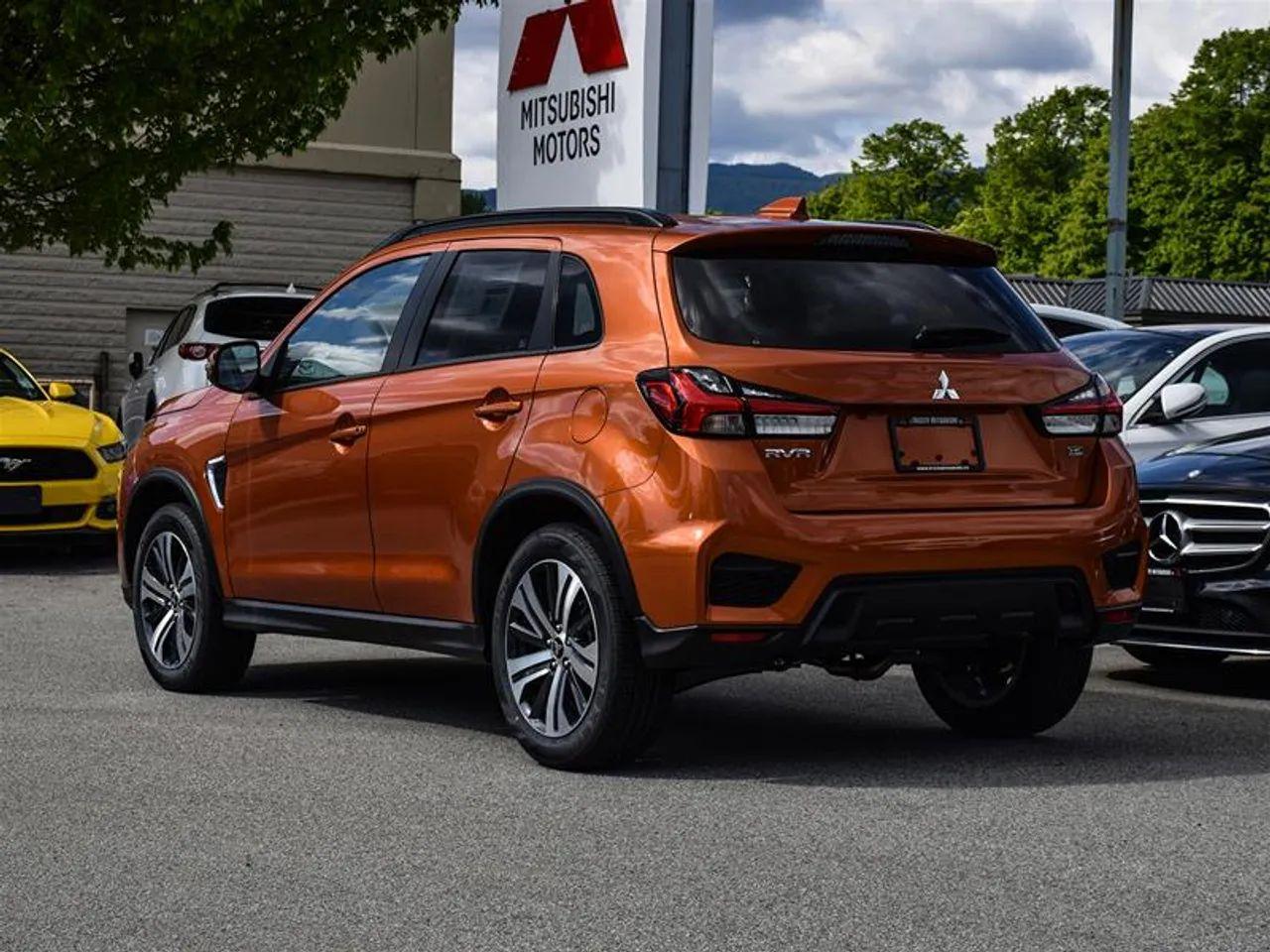 2021 Mitsubishi RVR GT-3
