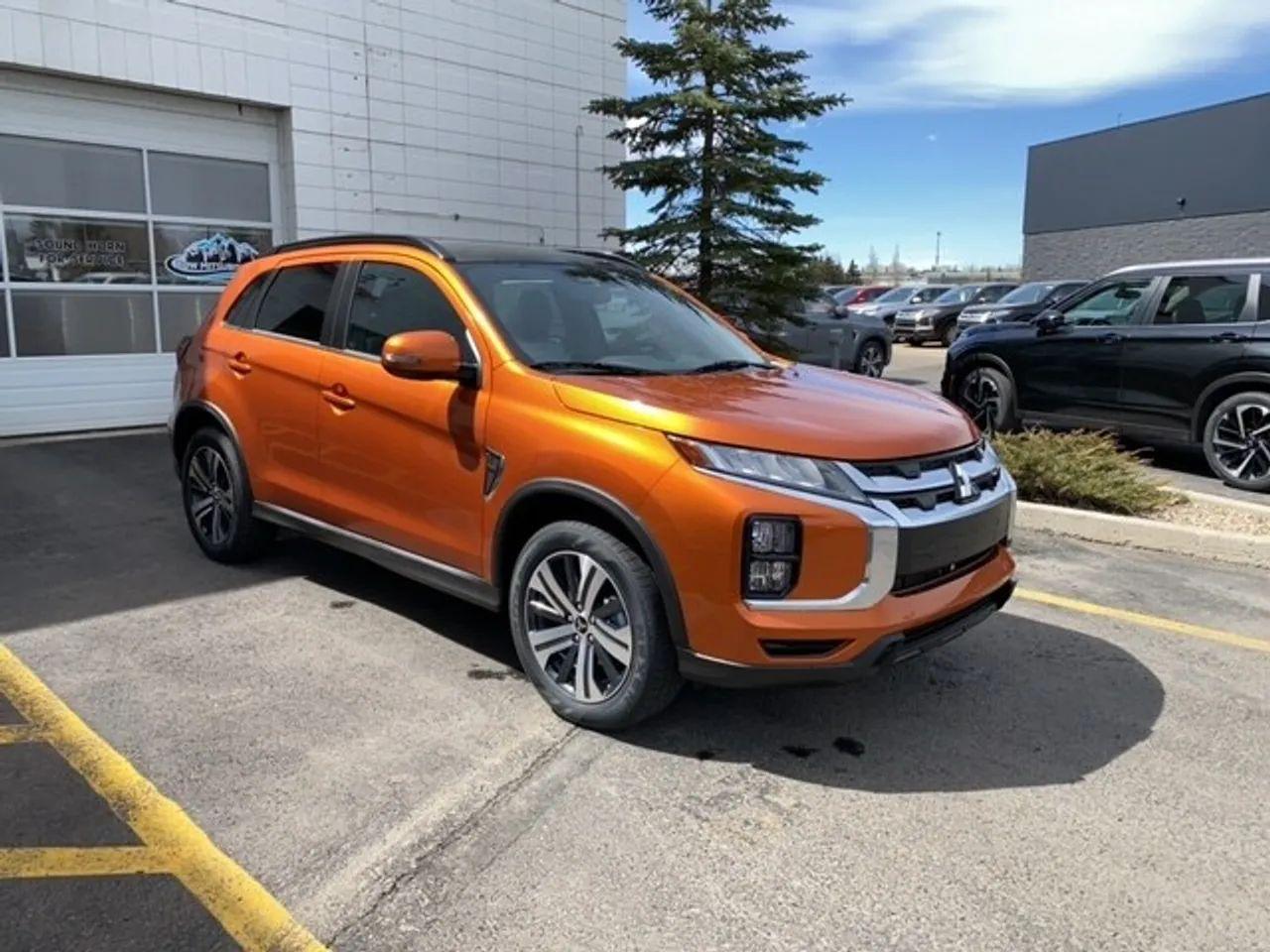 2021 Mitsubishi RVR GT-2