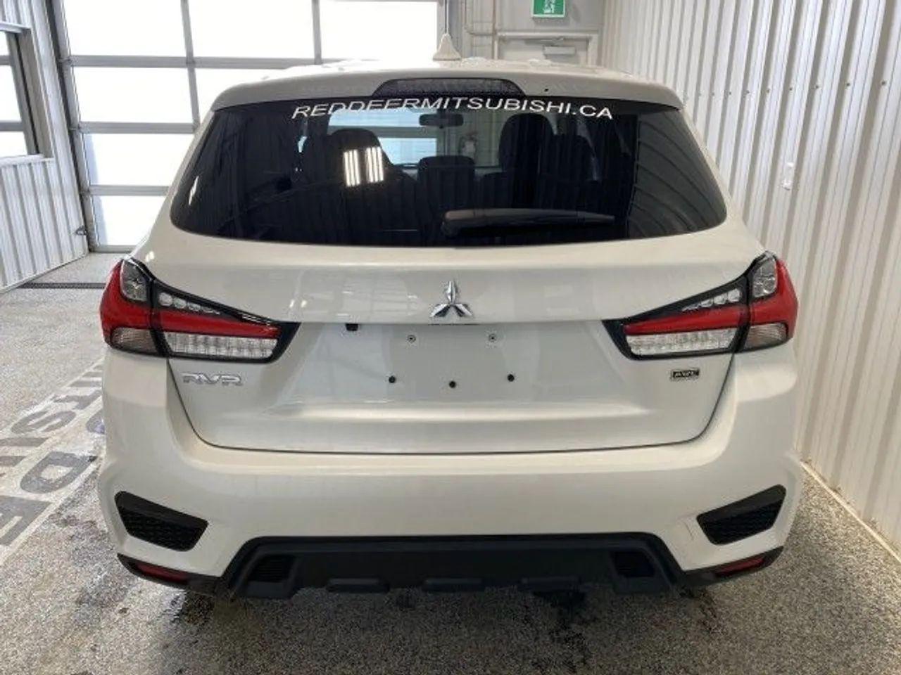 2021 Mitsubishi RVR GT-3