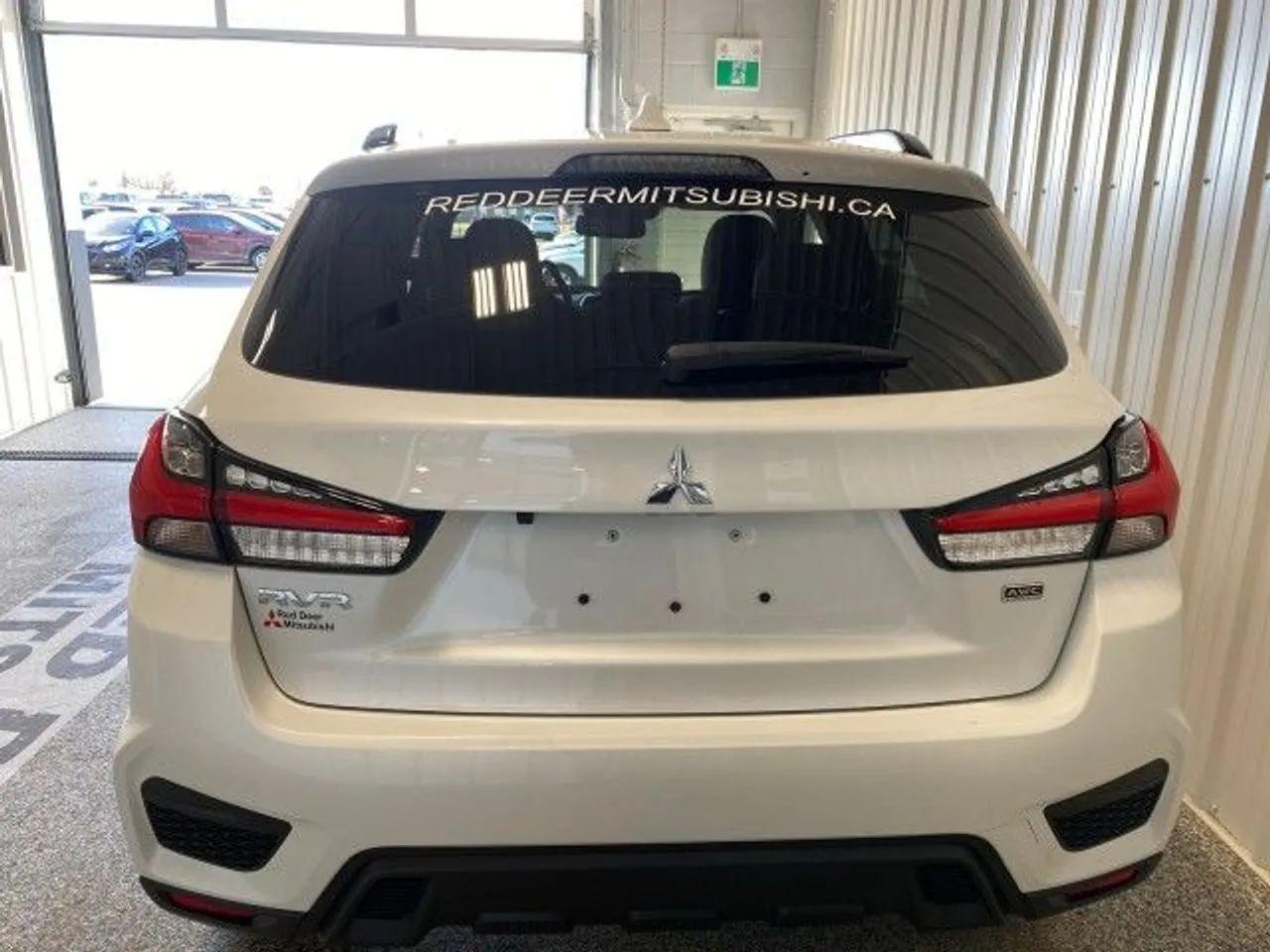 2021 Mitsubishi RVR GT-3