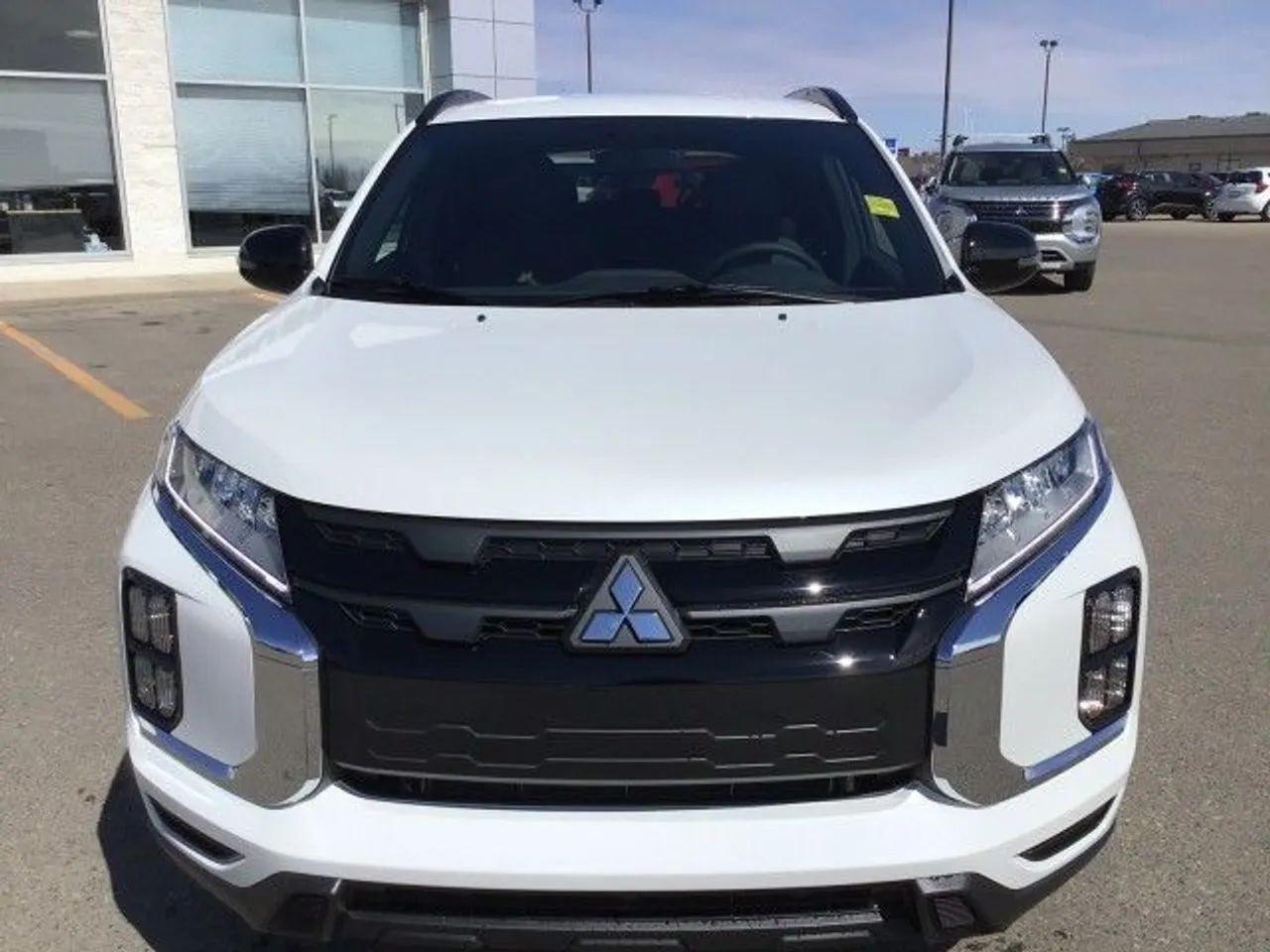 2021 Mitsubishi RVR GT-1