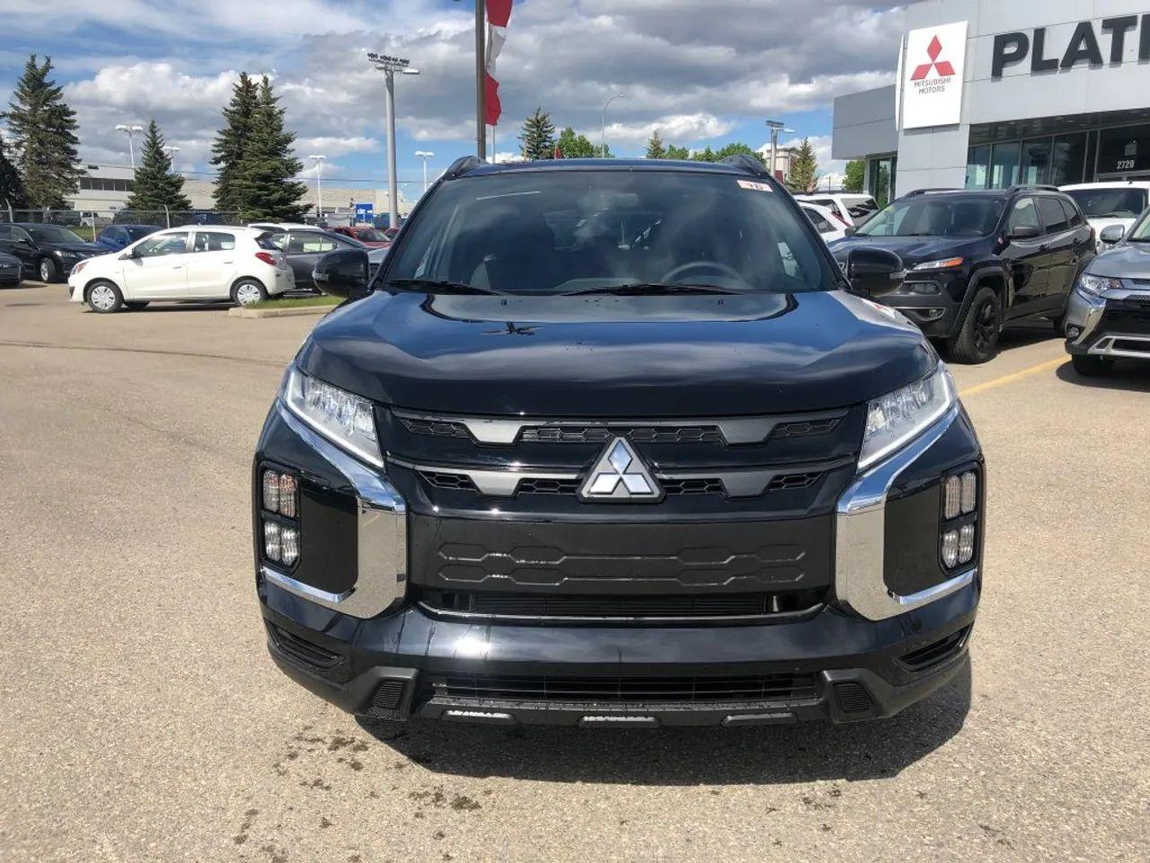 2021 Mitsubishi RVR GT-1