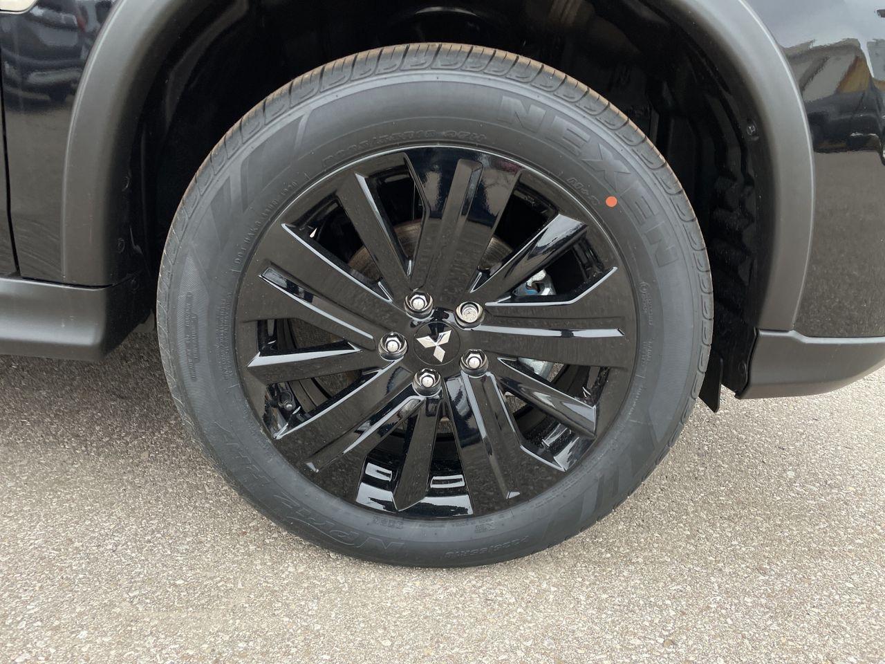 2021 Mitsubishi RVR GT-4
