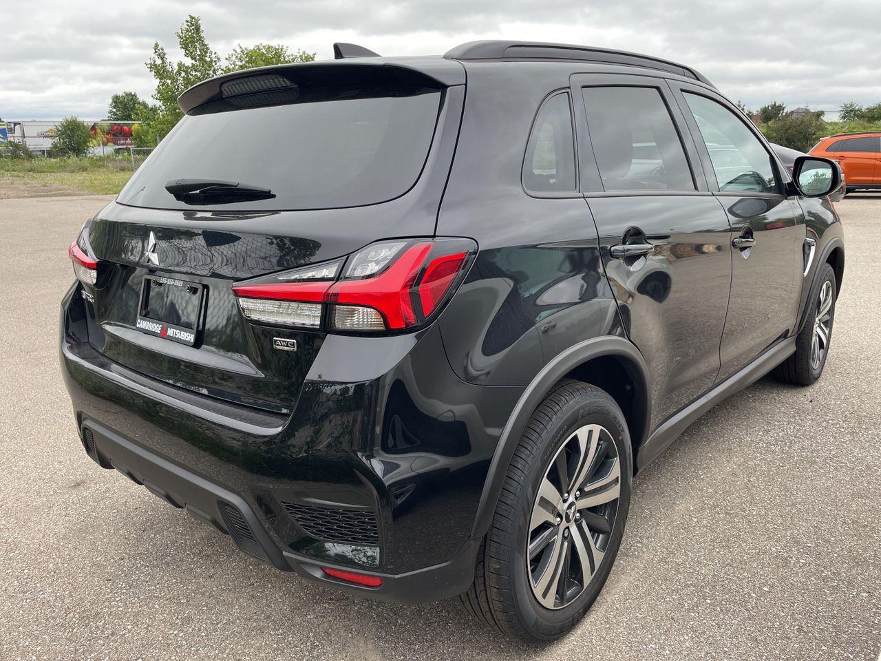 2021 Mitsubishi RVR GT-3