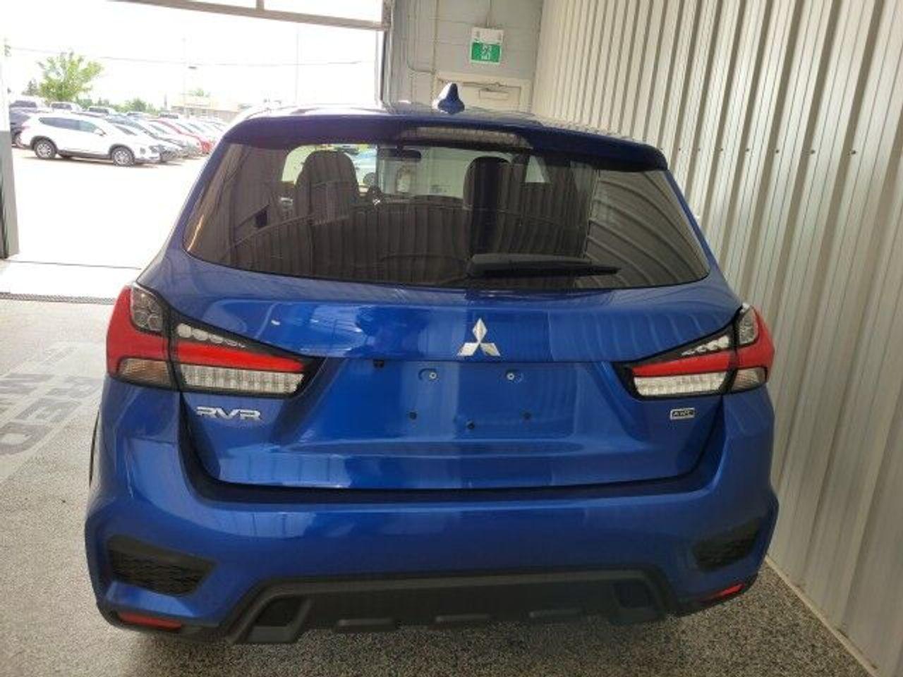 2021 Mitsubishi RVR GT-3