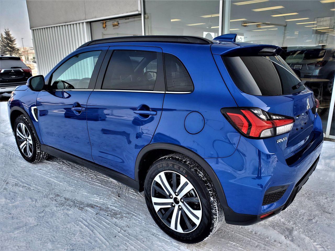 2021 Mitsubishi RVR GT-2