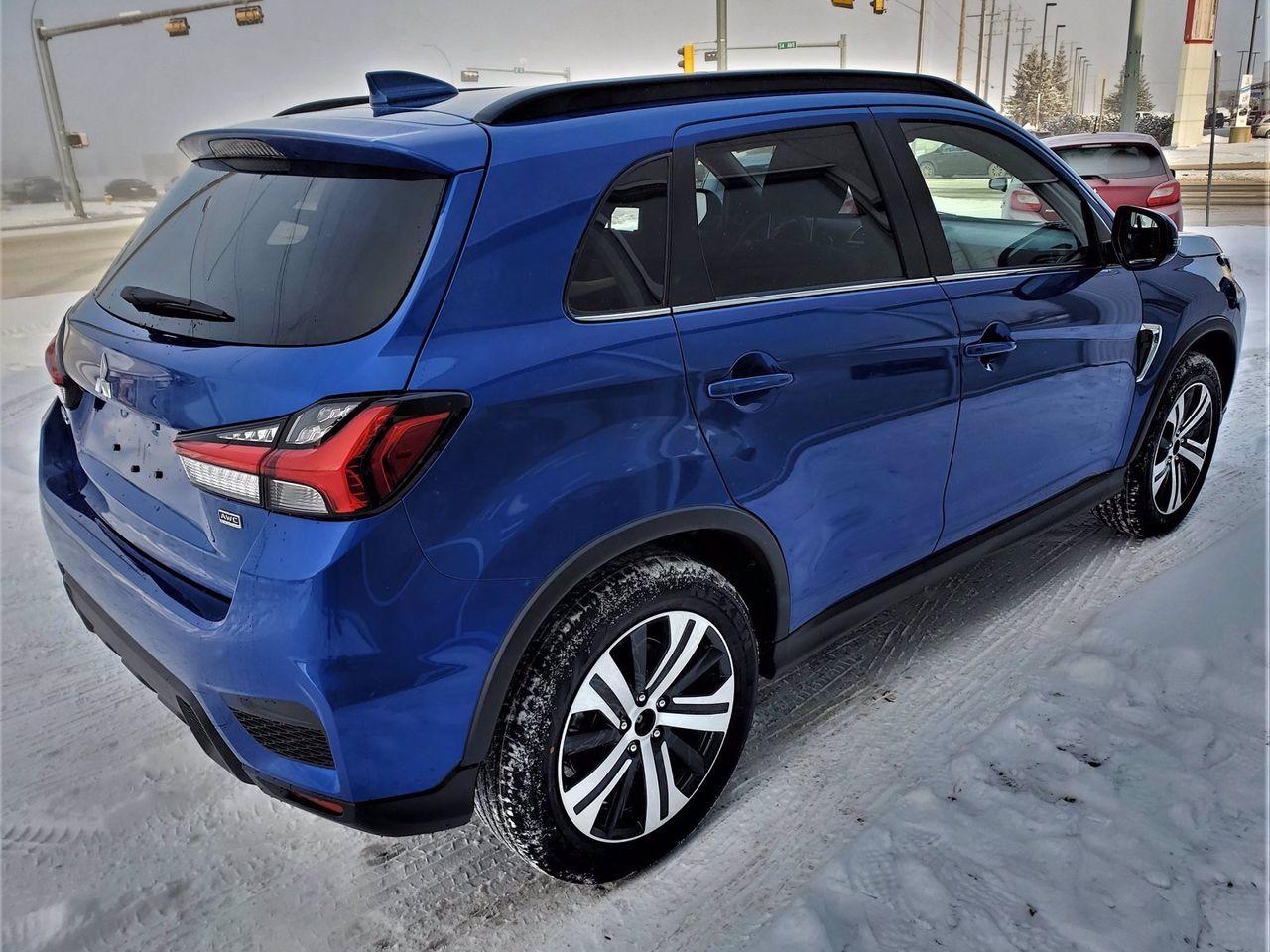 2021 Mitsubishi RVR GT-4