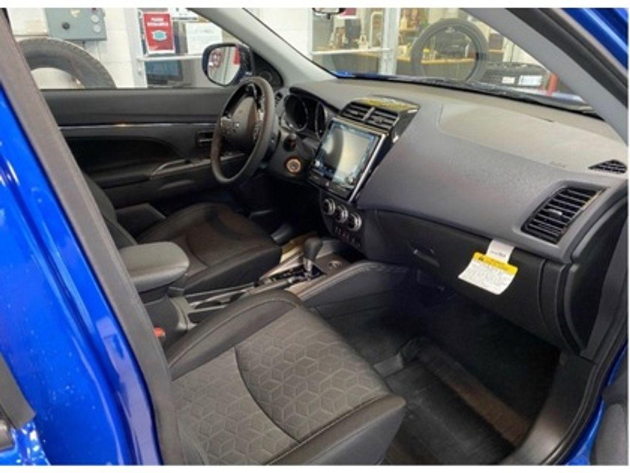 2021 Mitsubishi RVR GT-3