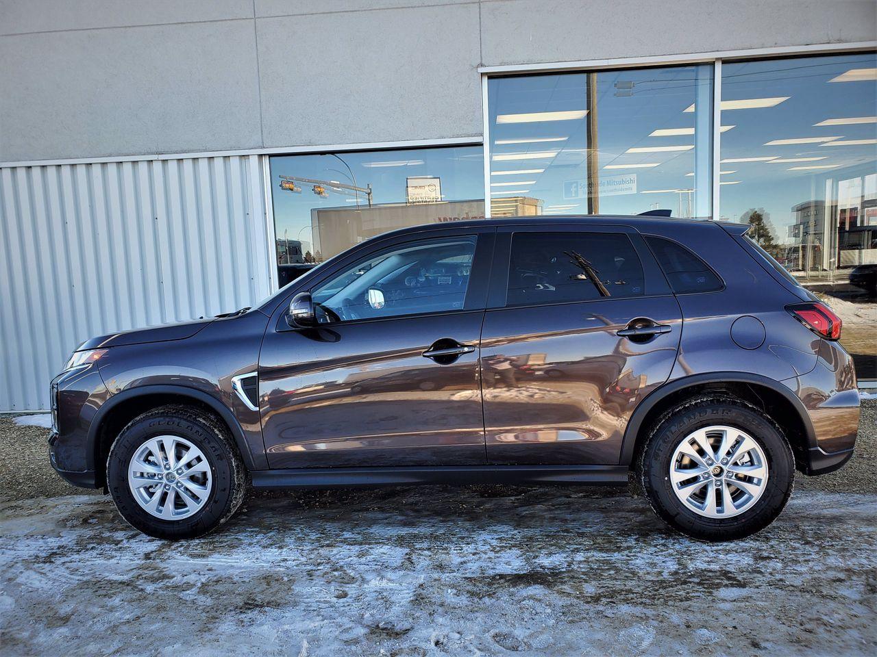2021 Mitsubishi RVR GT-1
