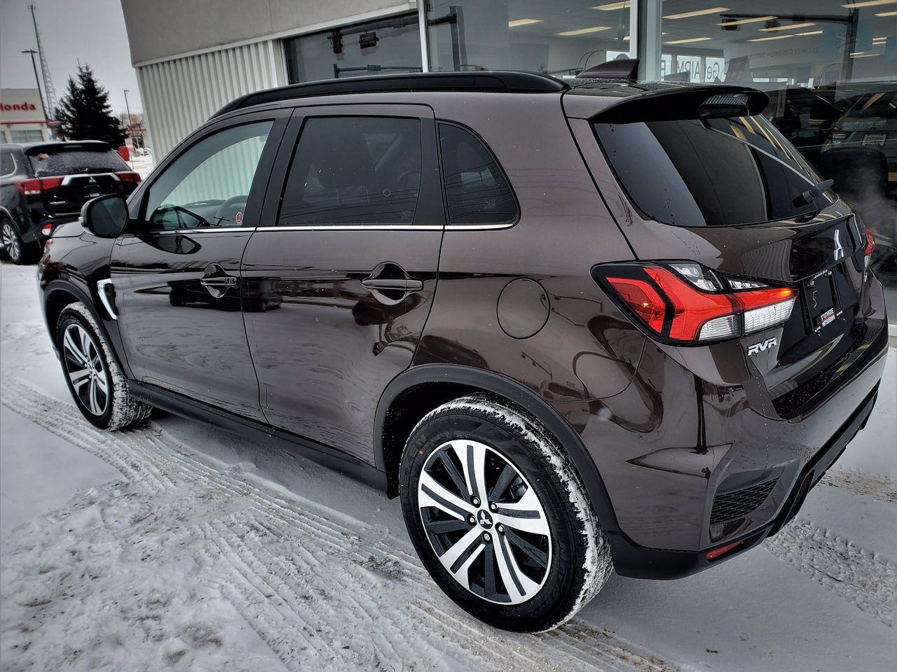 2021 Mitsubishi RVR GT-2