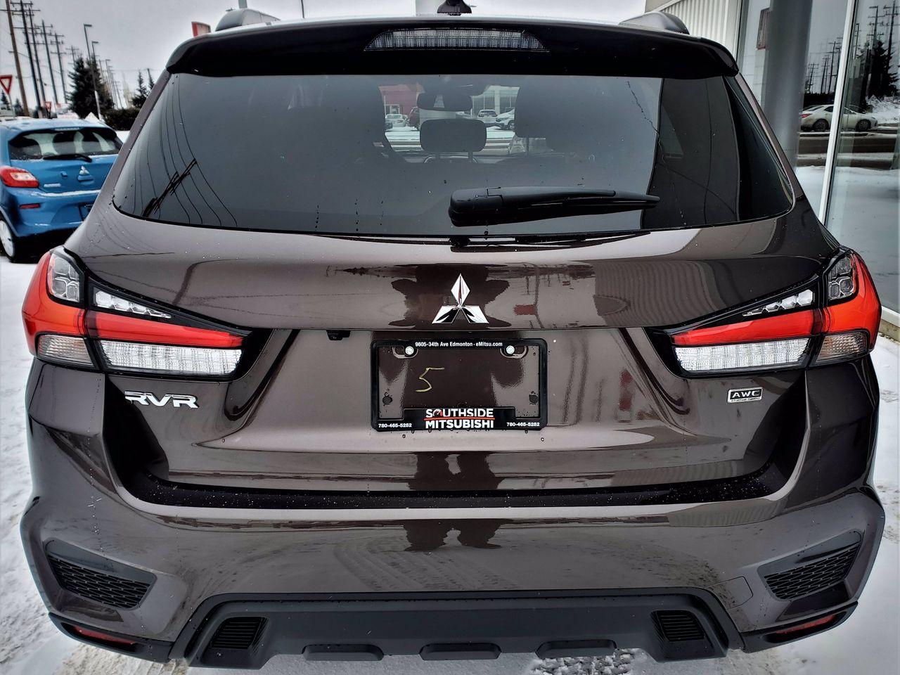 2021 Mitsubishi RVR GT-3