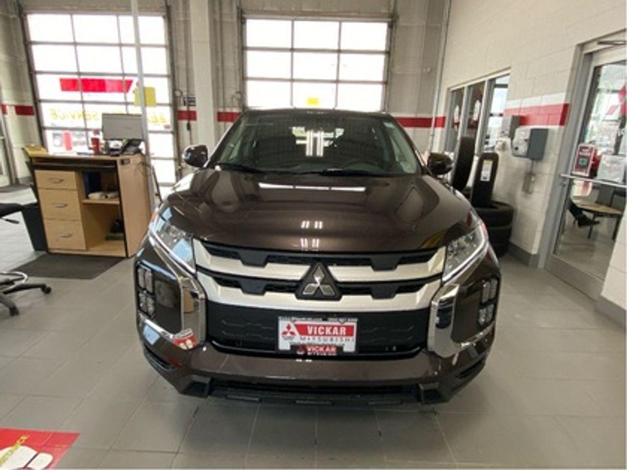 2021 Mitsubishi RVR GT-2