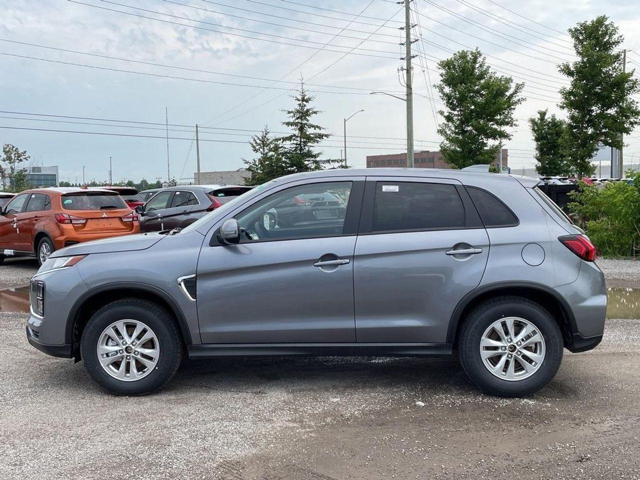 2021 Mitsubishi RVR GT-1