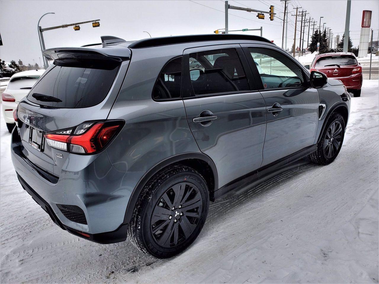 2021 Mitsubishi RVR GT-4