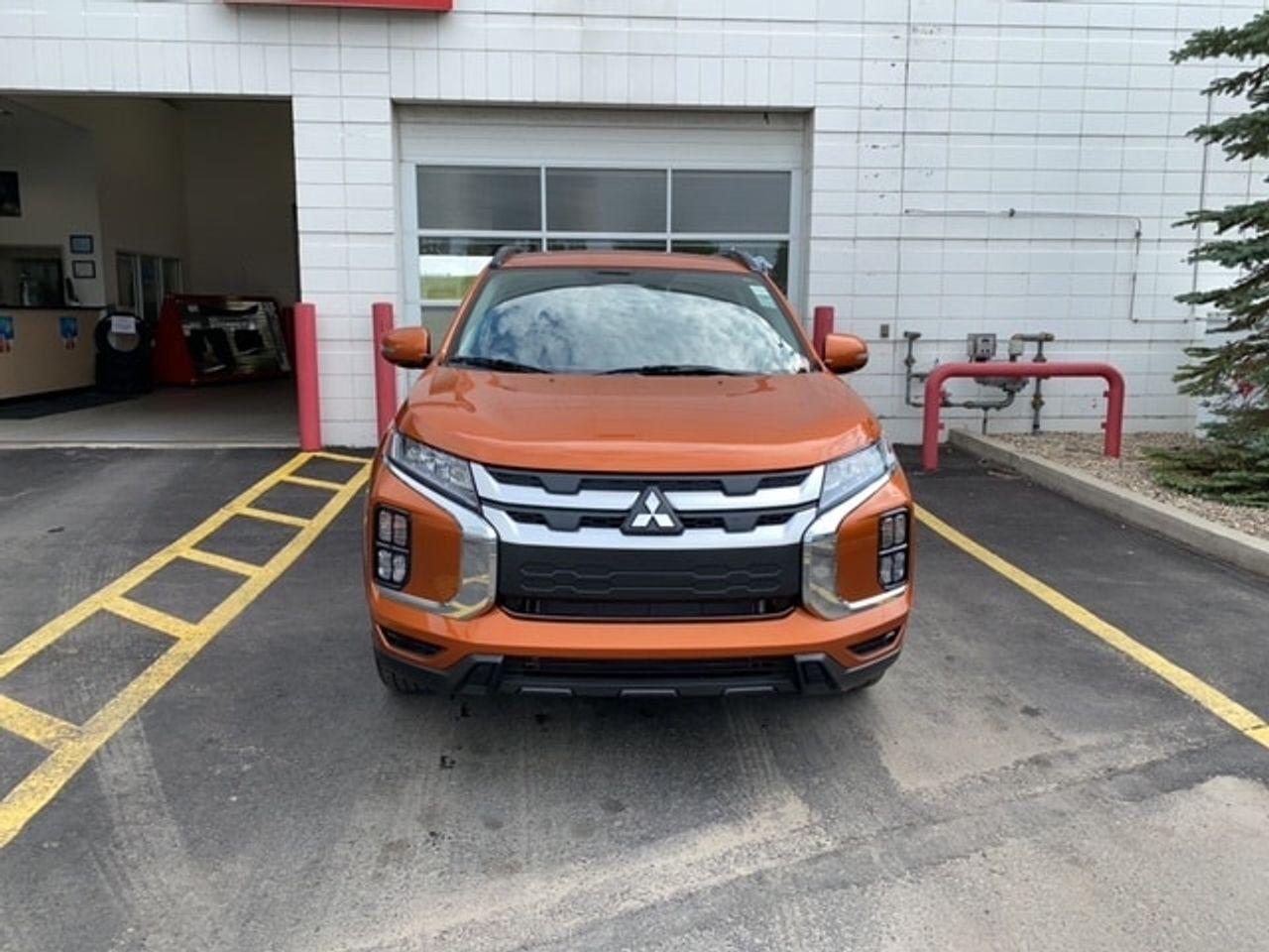 2021 Mitsubishi RVR GT-1