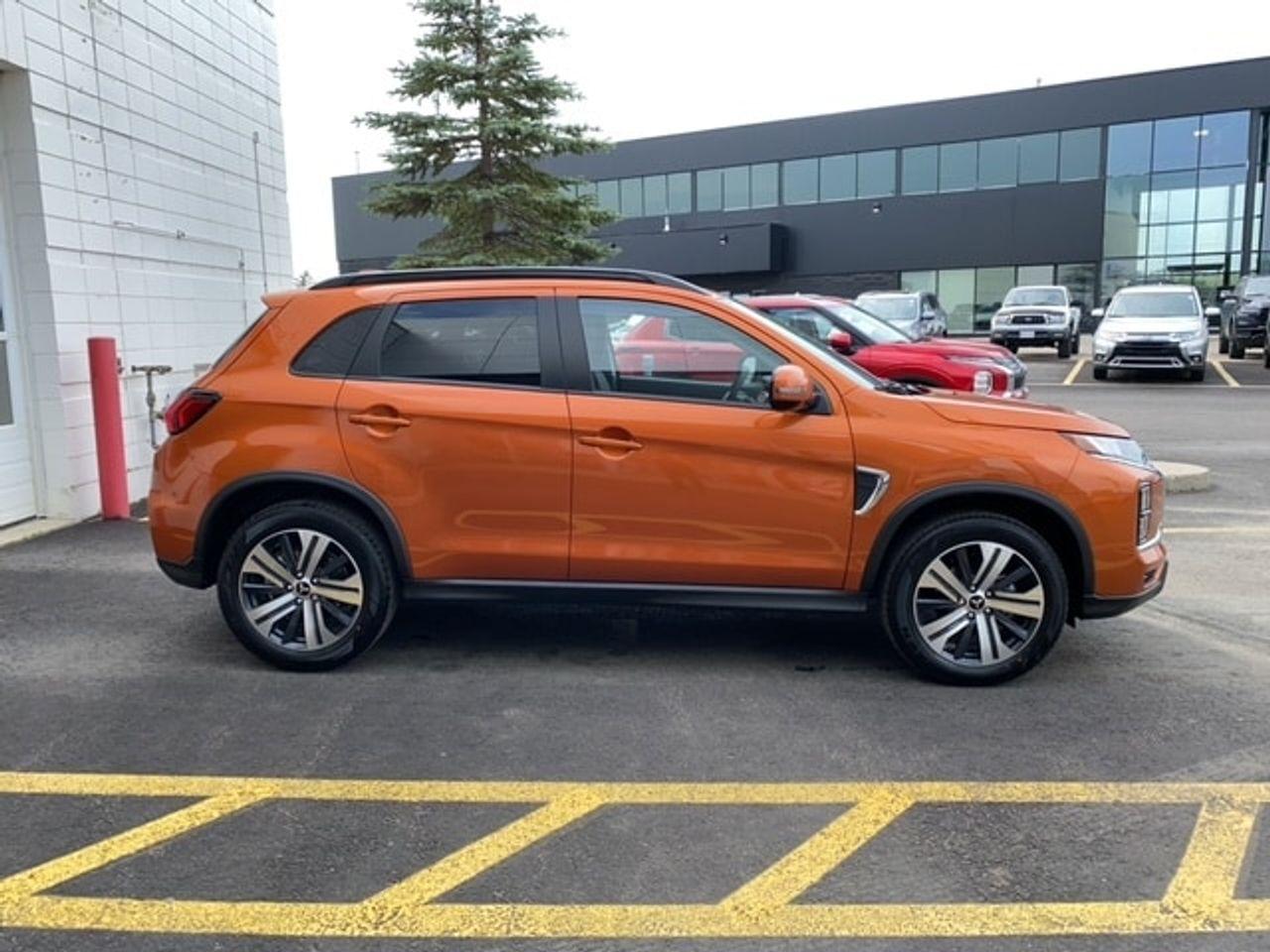 2021 Mitsubishi RVR GT-3