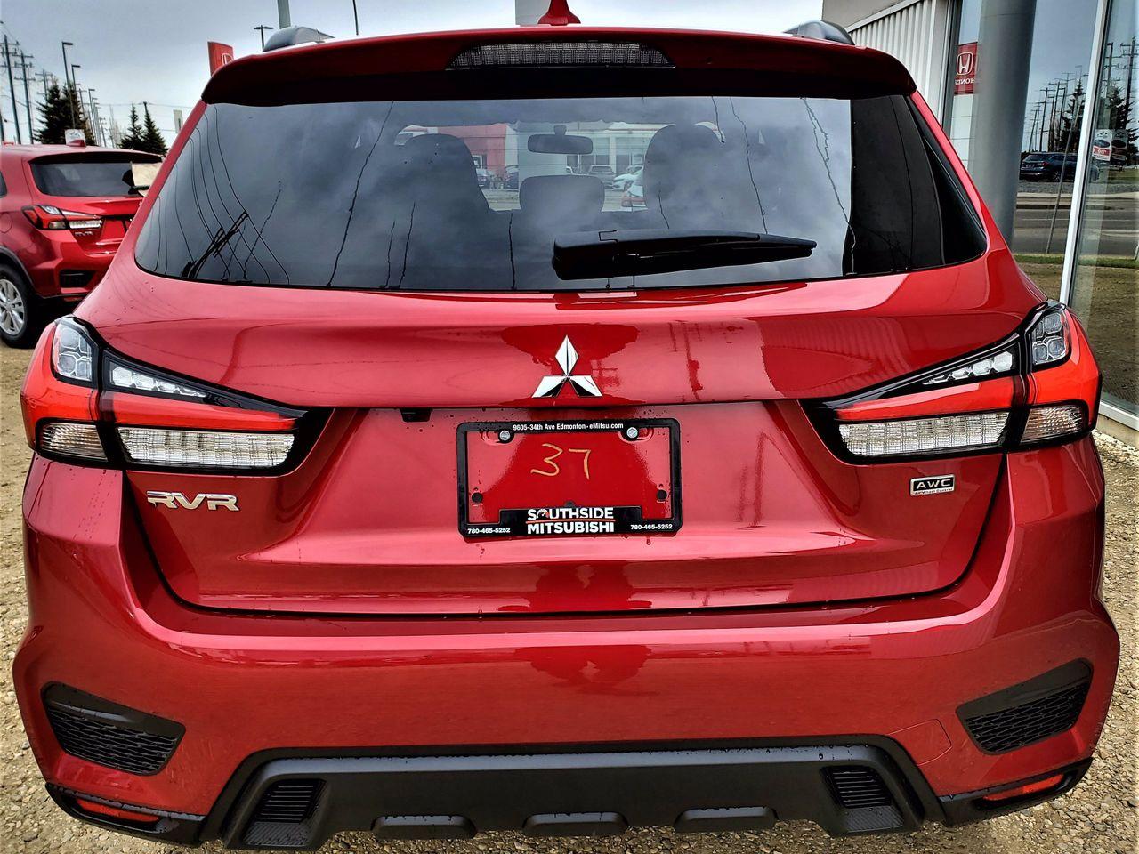 2021 Mitsubishi RVR GT-3