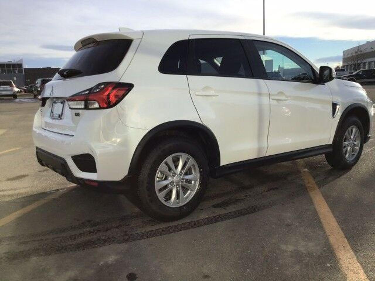 2021 Mitsubishi RVR GT-4