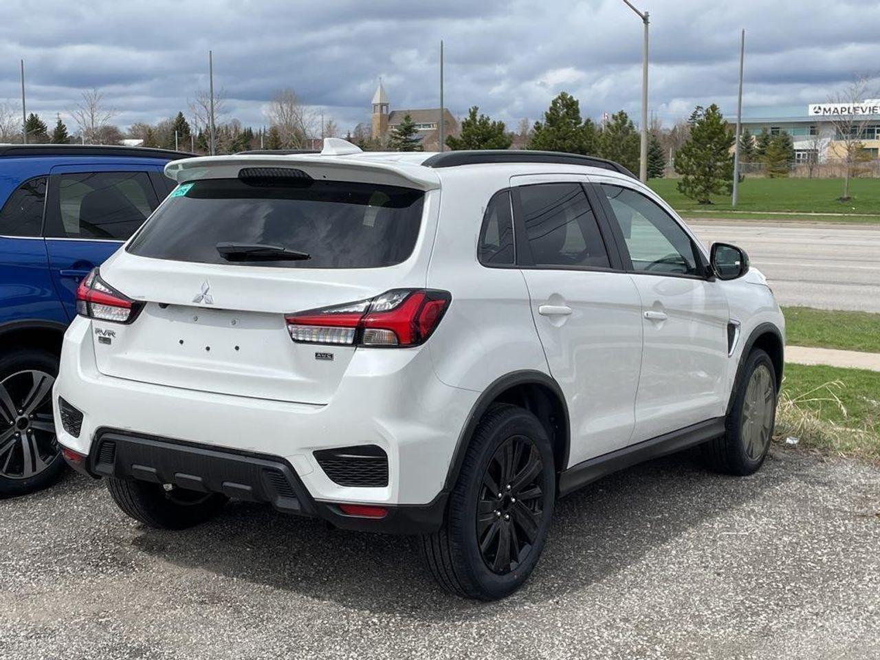 2021 Mitsubishi RVR GT-3