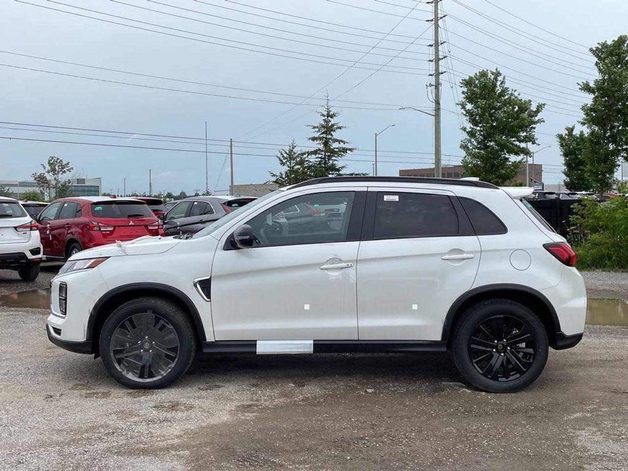 2021 Mitsubishi RVR GT-1