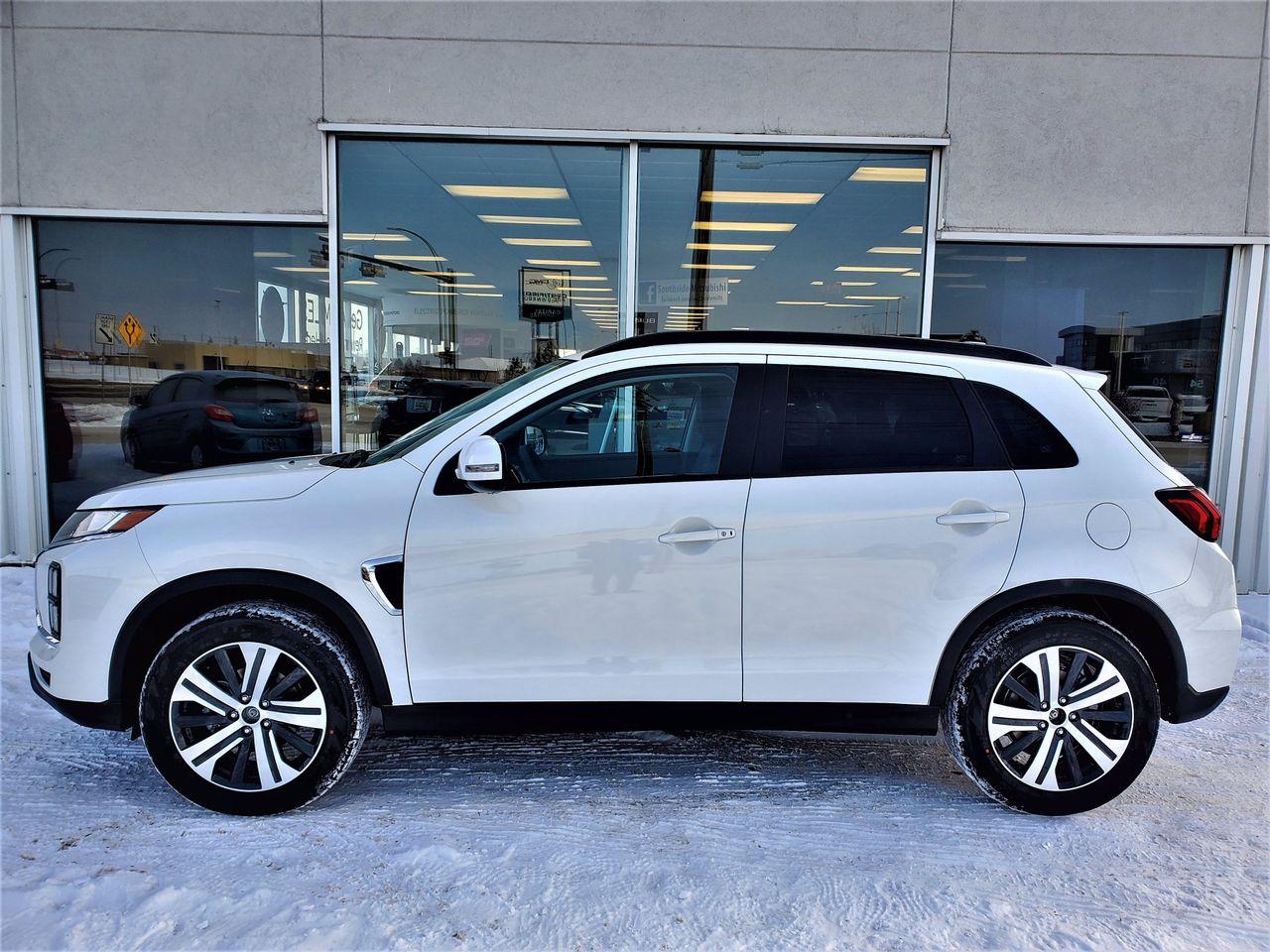 2021 Mitsubishi RVR GT-1