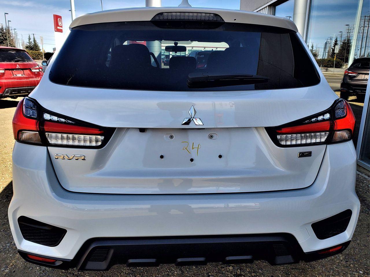 2021 Mitsubishi RVR GT-3
