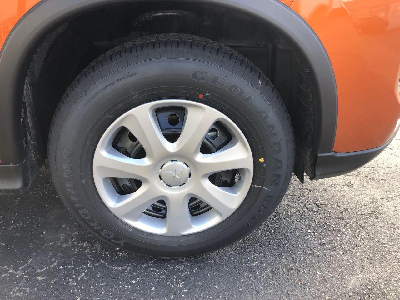 2021 Mitsubishi RVR SE-4