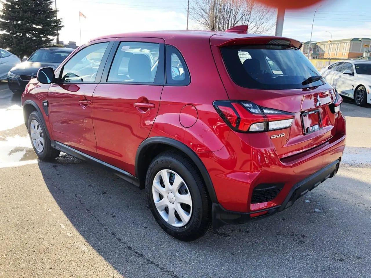 2021 Mitsubishi RVR SE-4