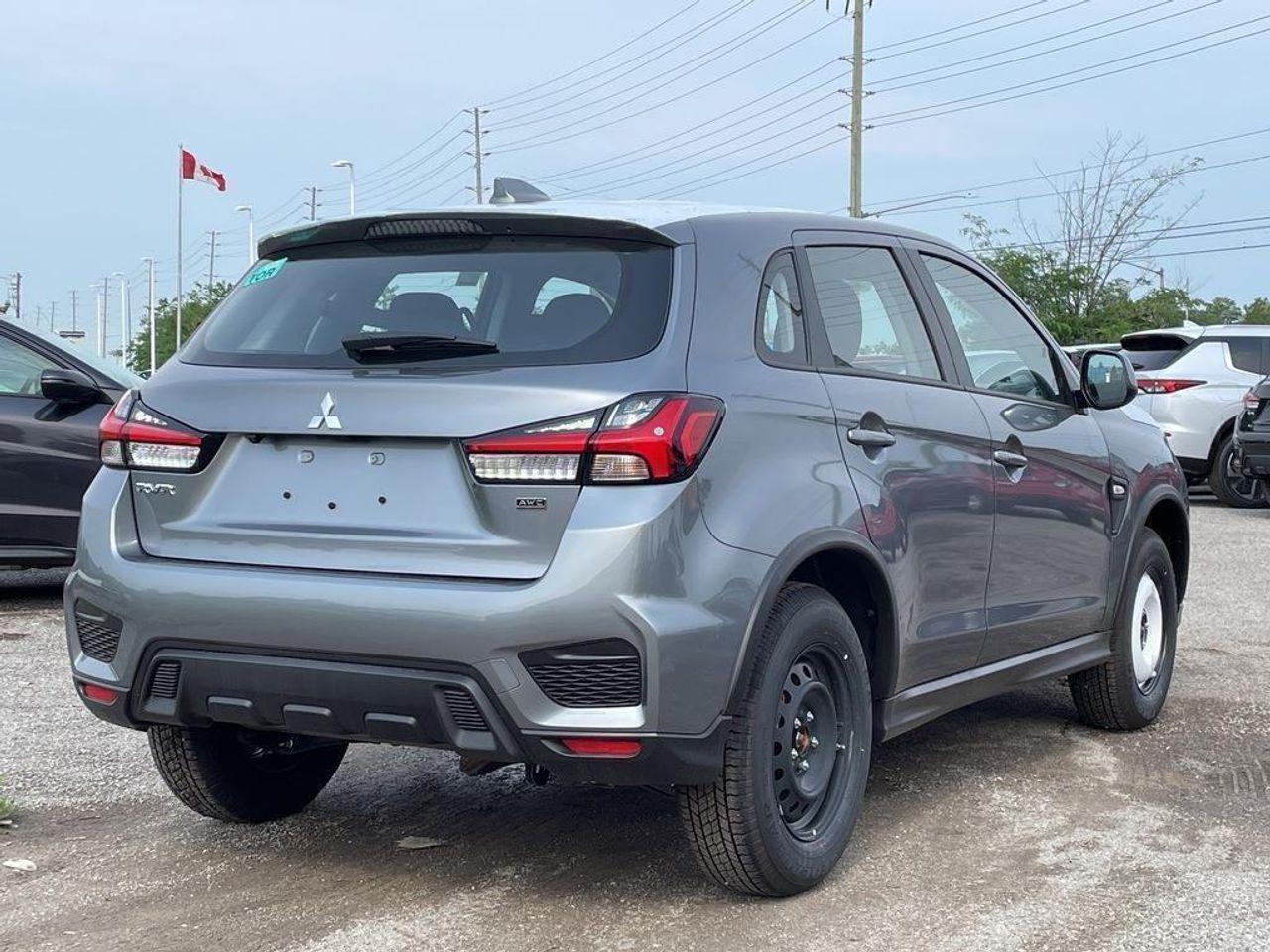 2021 Mitsubishi RVR SE-4