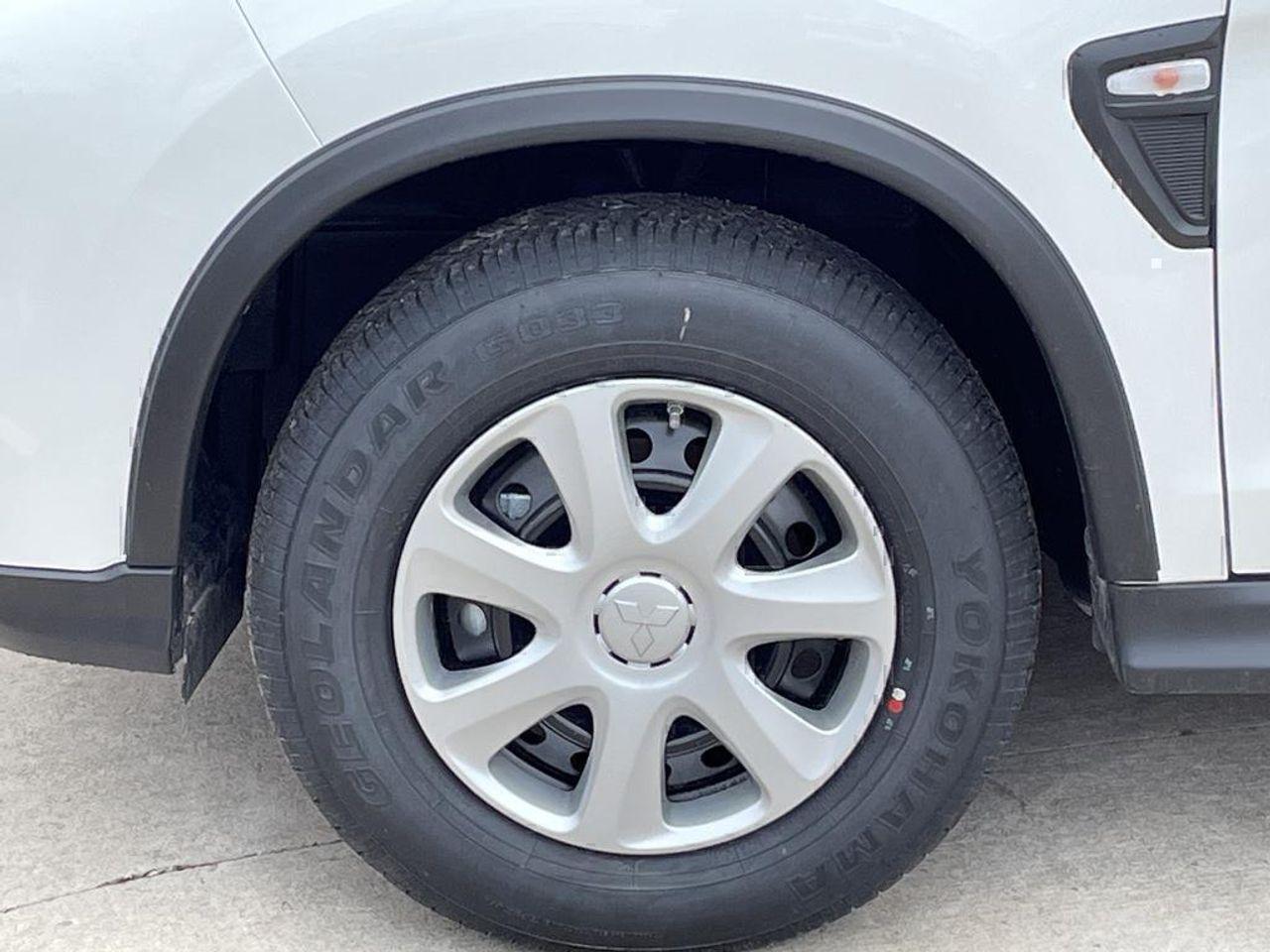 2021 Mitsubishi RVR SE-4