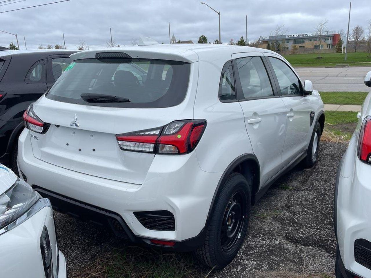 2021 Mitsubishi RVR SE-2