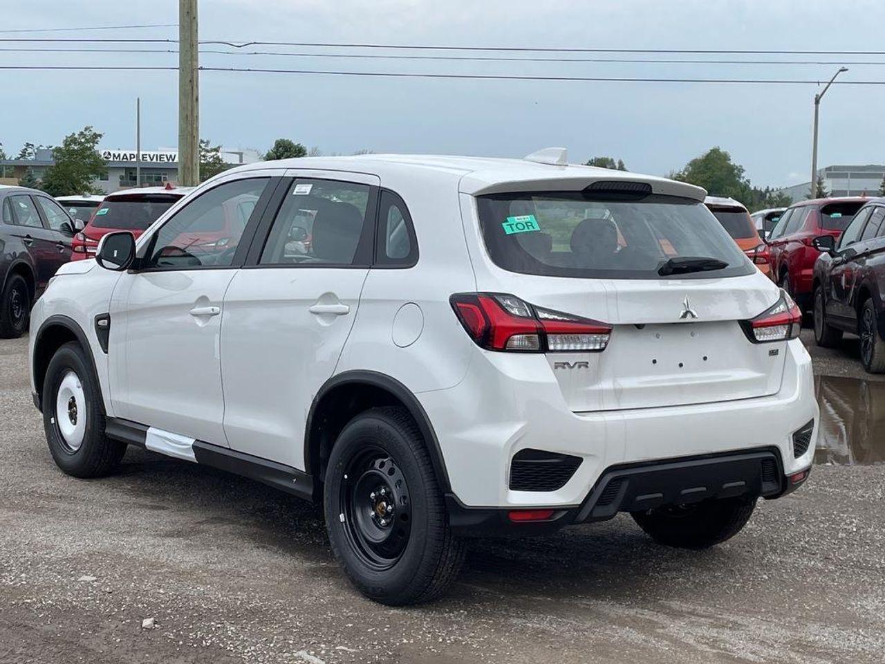 2021 Mitsubishi RVR SE-4