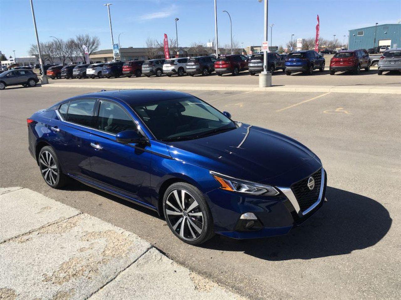 2021 Nissan Altima Platinum-3