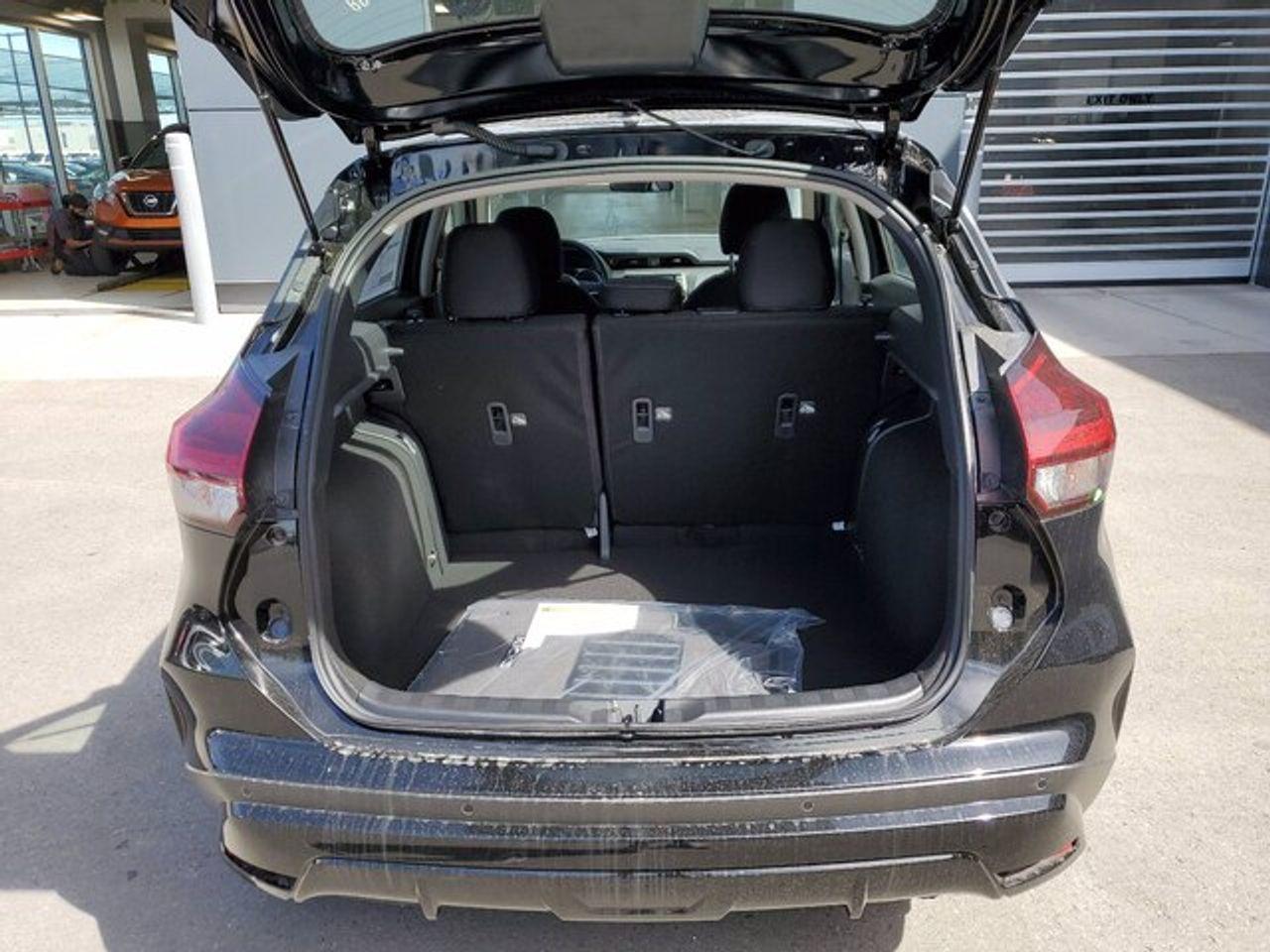 2021 Nissan Kicks Grade S-3