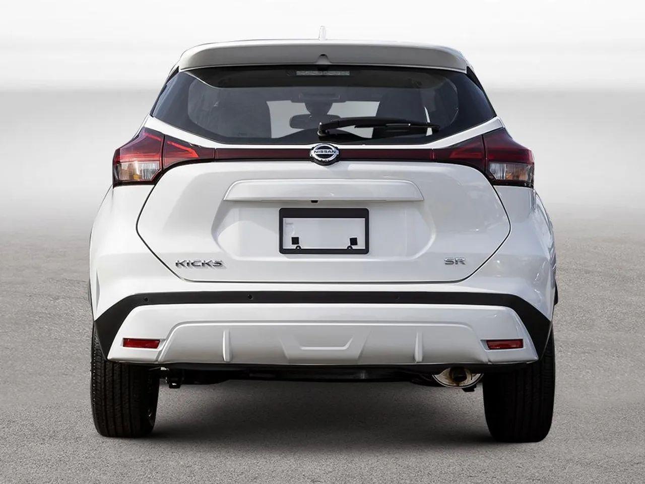 2021 Nissan Kicks SR-4