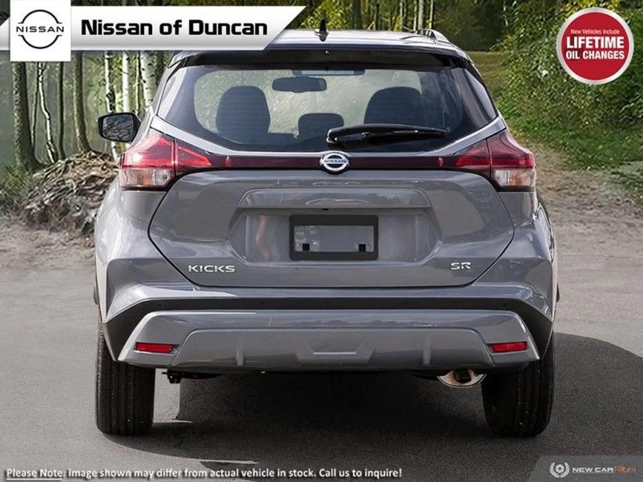 2021 Nissan Kicks SR-4