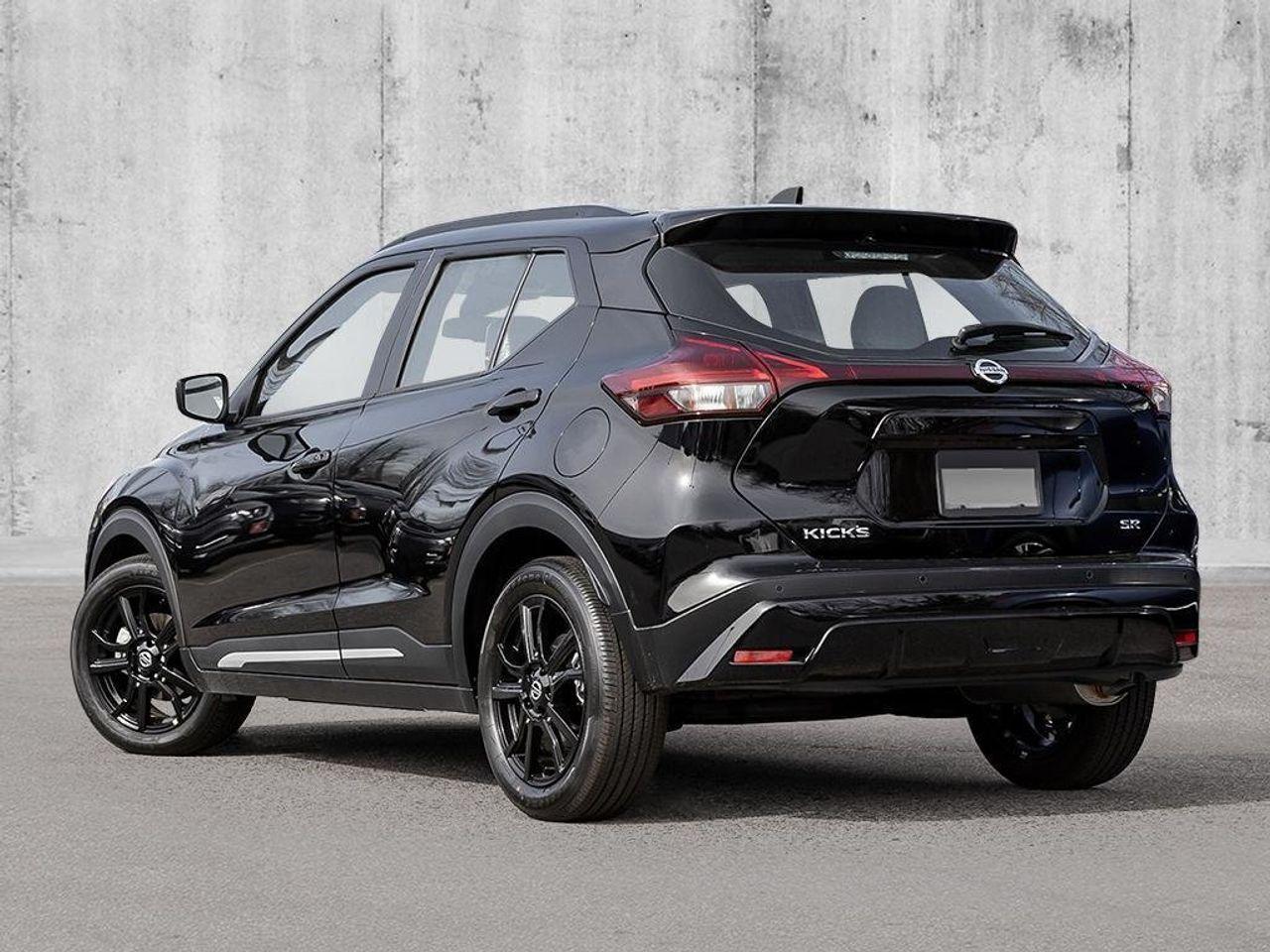 2021 Nissan Kicks SR-4