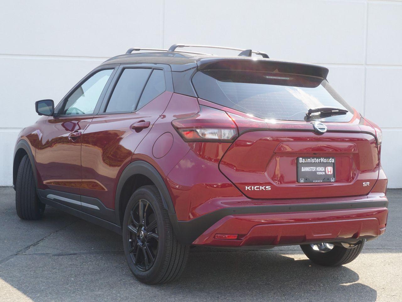 2021 Nissan Kicks SR-2