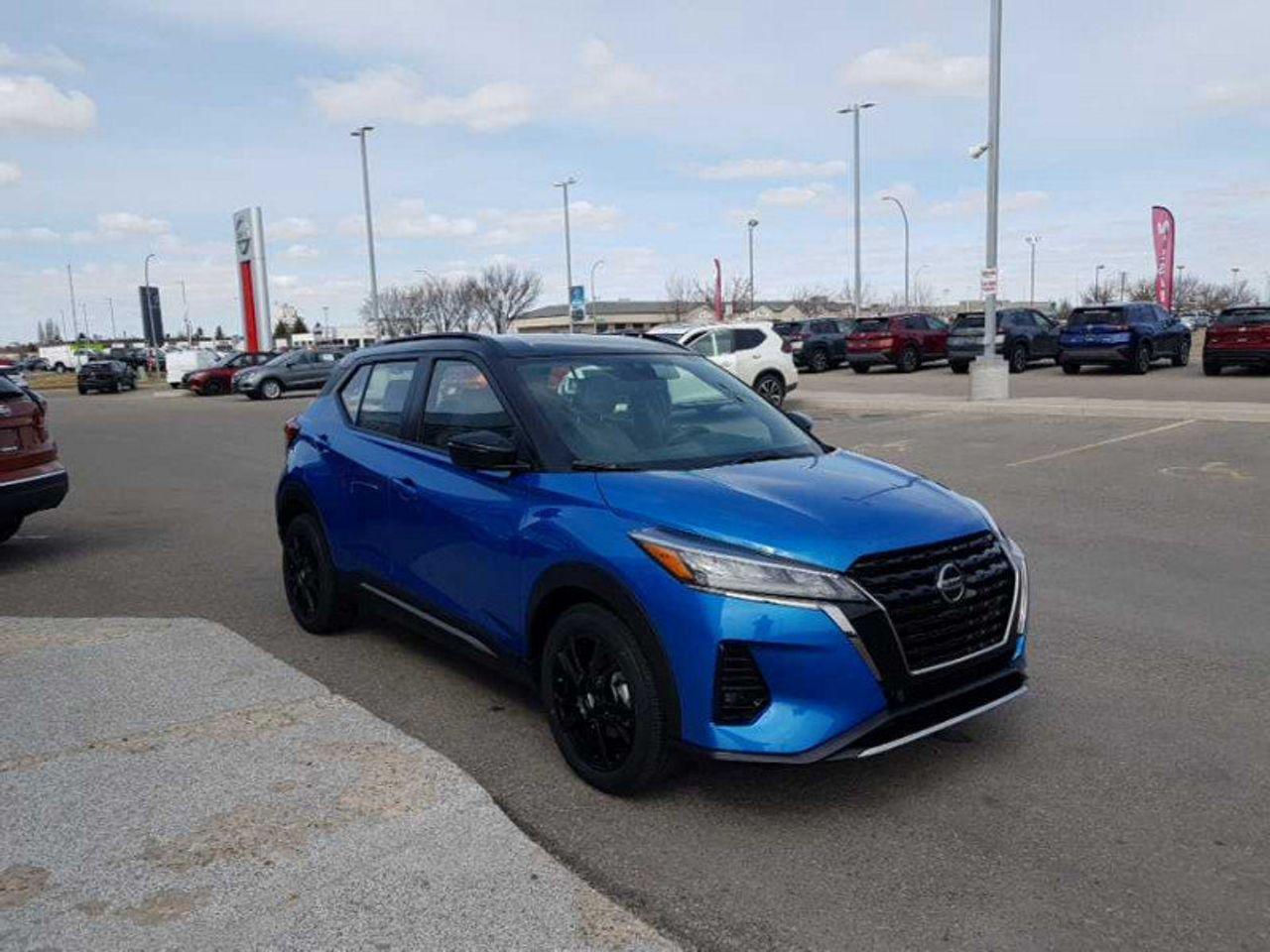 2021 Nissan Kicks SR-3