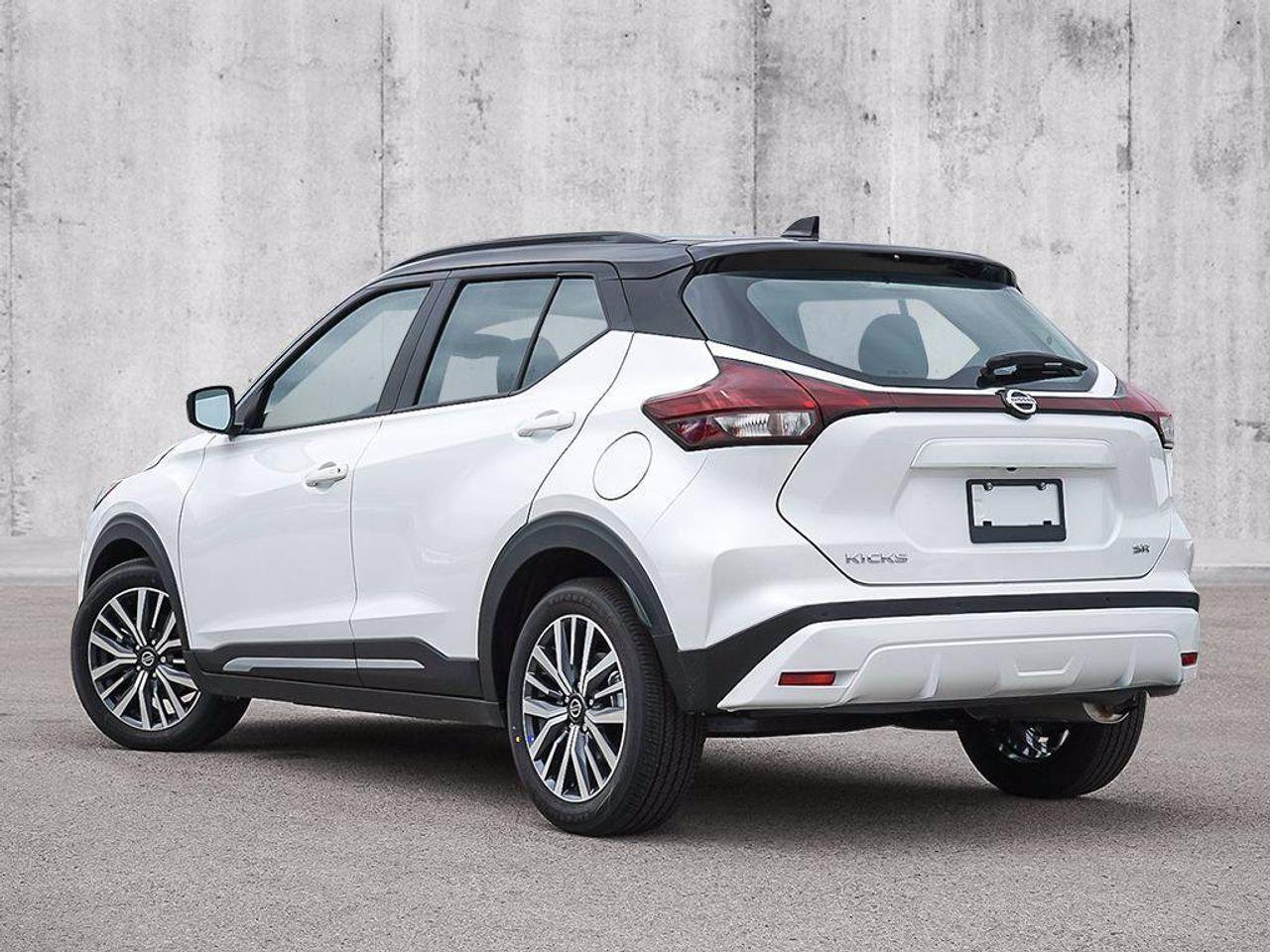 2021 Nissan Kicks SR-3