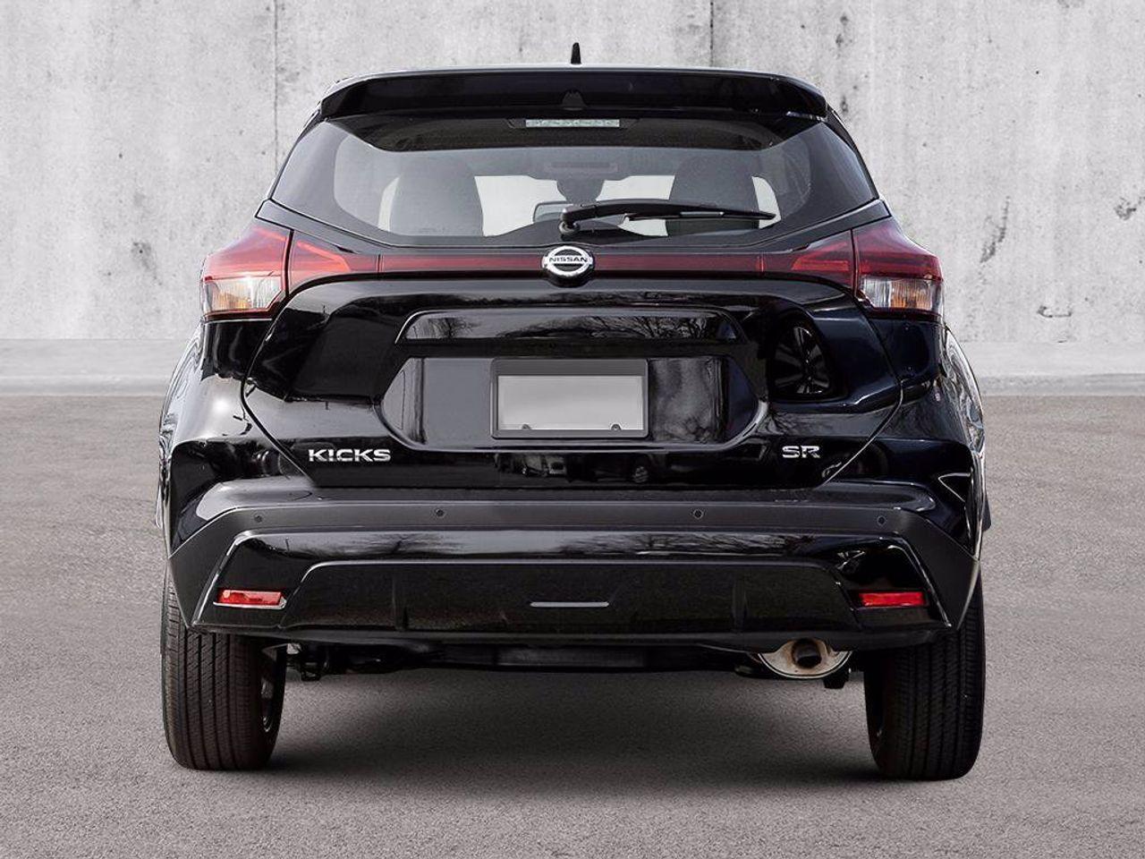 2021 Nissan Kicks SR-4