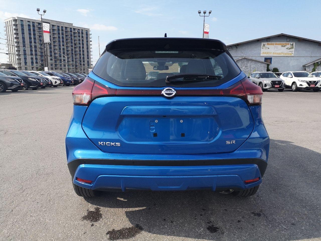 2021 Nissan Kicks SR-4