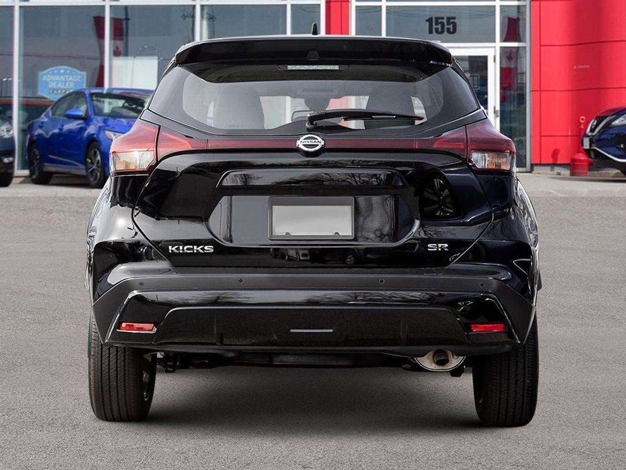 2021 Nissan Kicks SR-4