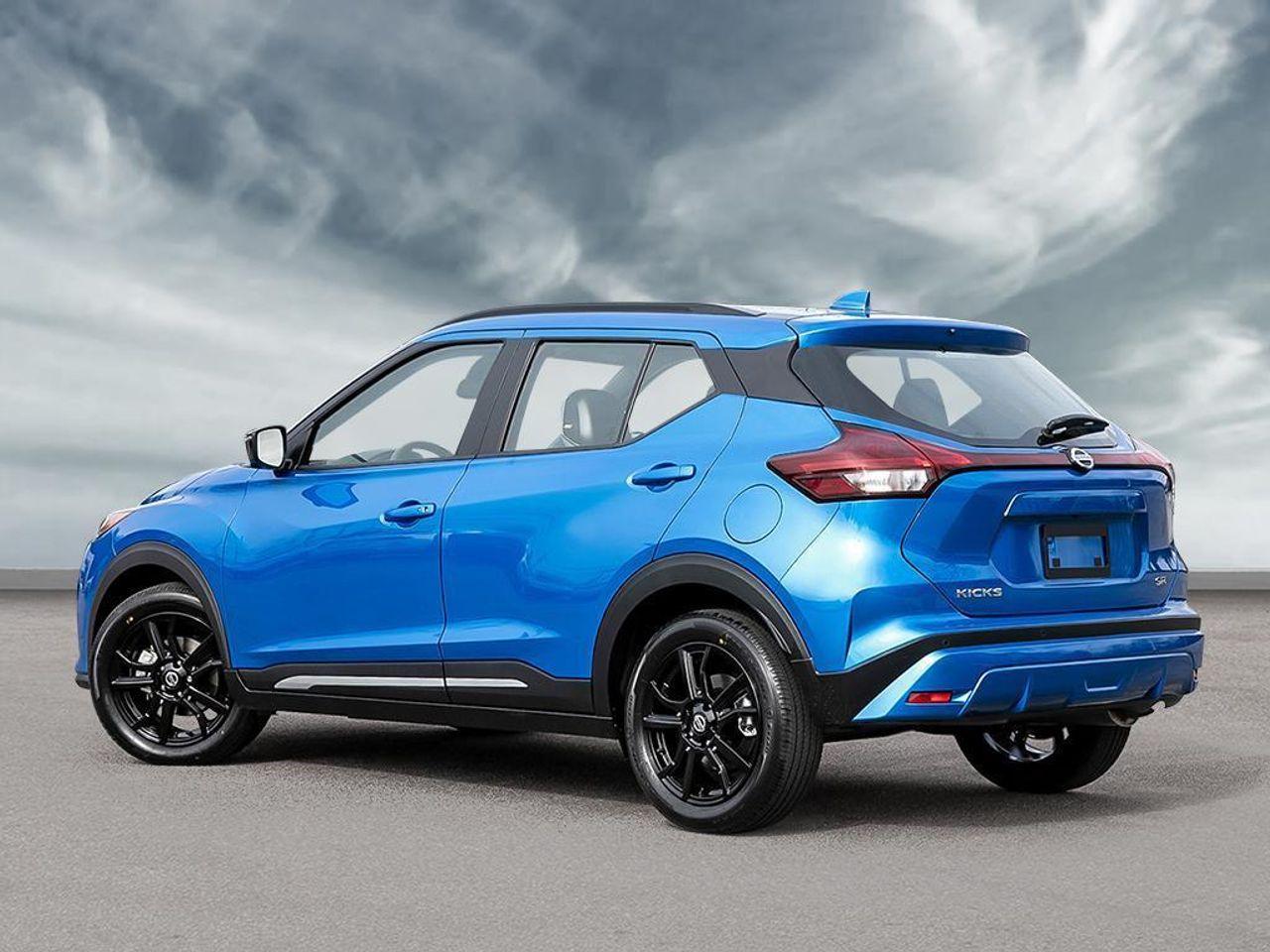 2021 Nissan Kicks SR-3