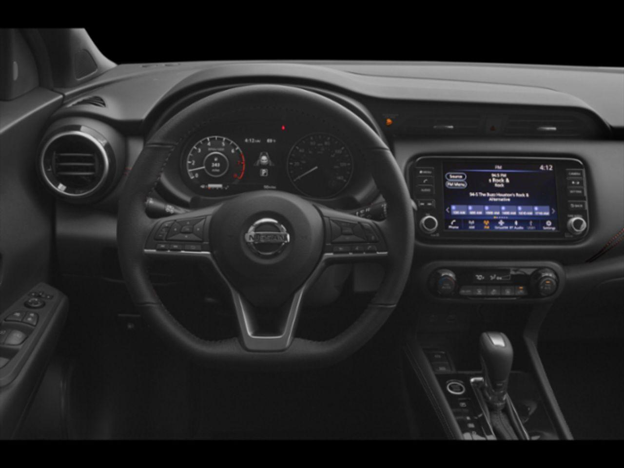 2021 Nissan Kicks SR-3